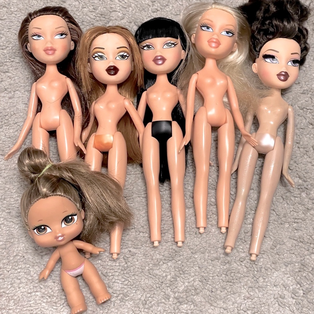 Bratz nude lot of dolls tlc